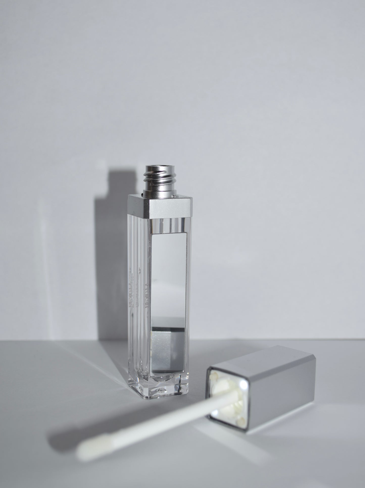 MirraGlow + Lip Case Bundle